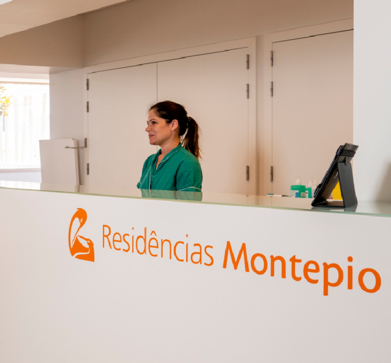 Desconto em centros residenciais e serviços de apoio domiciliário